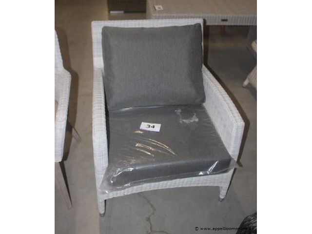 Castillo fauteuil incl. 2 kusses - afbeelding 1 van  1