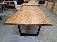 Castle-line interieurtafel boomstam 200 x 100cm massief blad 4cm - afbeelding 2 van  4