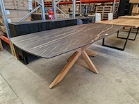 Castle-line keramiek interieurtafel marble black 240 x 100cm dikte 12mm met teak tafelpoot