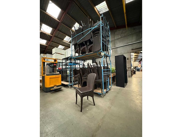 Castle loom - restaurantstoel (30x) - afbeelding 1 van  10