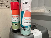 Castrol,inhoud 750 ml spuitbus siliconen spray en ketting smering(6x) - afbeelding 1 van  1