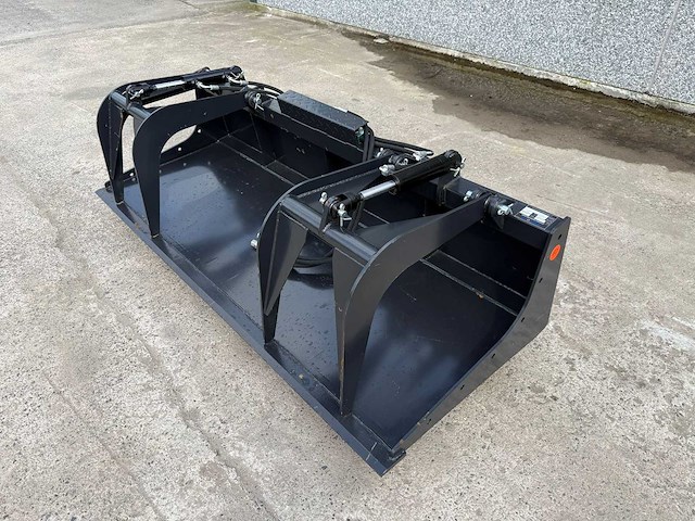 Castronix - 2025 - mestriek - voorzetapparatuur - afbeelding 7 van  10