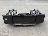 Castronix - 2025 - mestriek - voorzetapparatuur