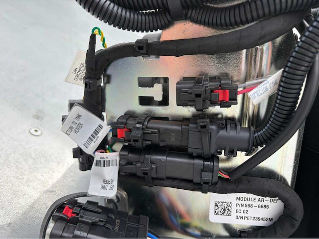 Cat 638-2217 diesel uitlaatvloeistof module adblue overige grondverzetapparatuur - afbeelding 6 van  7