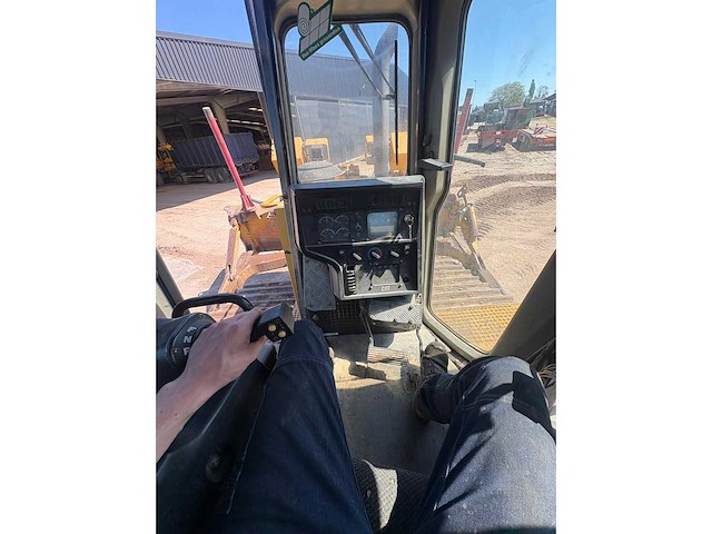 Cat d6t lpg rupsdumper - afbeelding 4 van  16