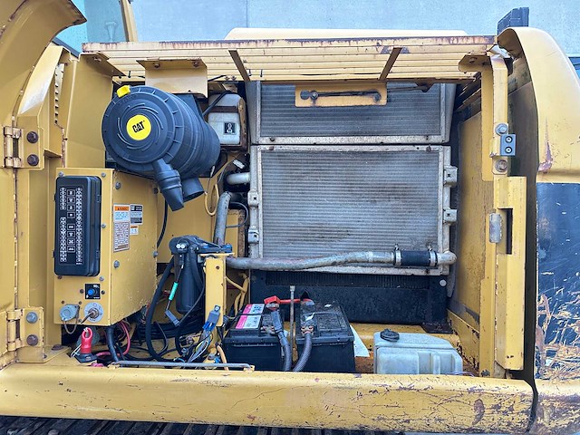 Caterpillar - 2004 - 315c - rupsgraafmachine - afbeelding 32 van  48