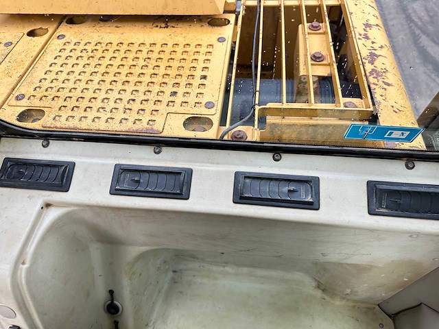 Caterpillar - 2004 - 315c - rupsgraafmachine - afbeelding 36 van  48