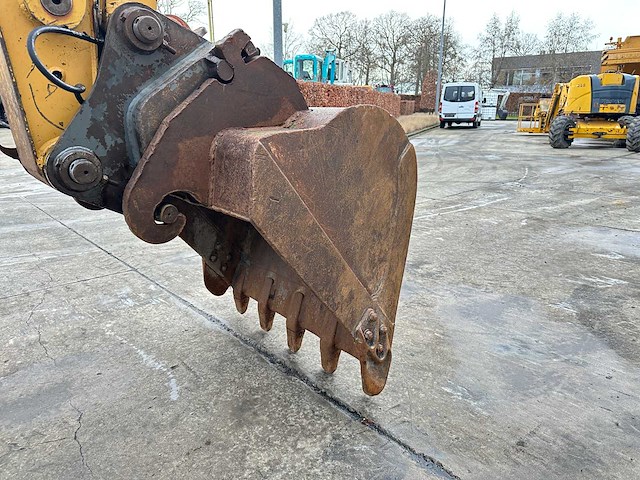 Caterpillar - 2004 - 315c - rupsgraafmachine - afbeelding 46 van  48