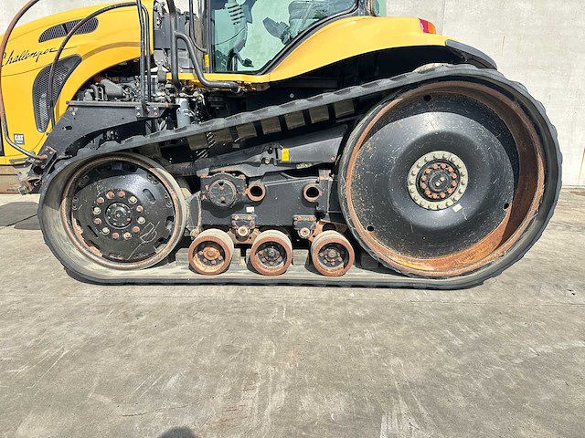 Caterpillar - 2004 - challenger mt765 - rupsbandtractor - afbeelding 2 van  57