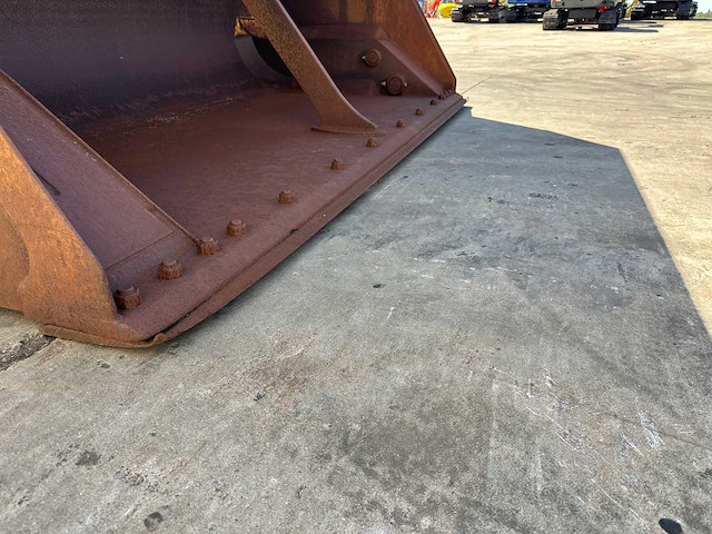 Caterpillar - 2012 - 394-2363 - hoogkipbak - afbeelding 7 van  16