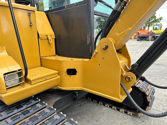 Caterpillar - 2013 - 305.5 - midigraafmachine - afbeelding 8 van  36