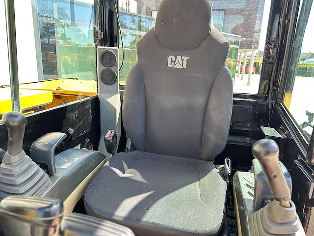 Caterpillar - 2014 - 305.5e2 - midigraafmachine - afbeelding 37 van  40
