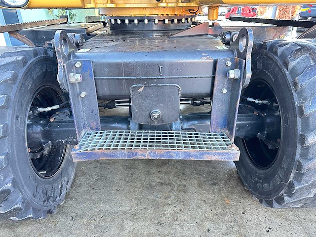 Caterpillar - 2014 - m313d - banden graafmachine - afbeelding 13 van  64