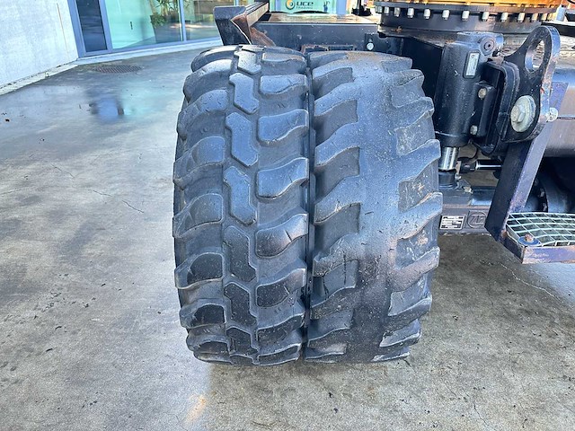 Caterpillar - 2014 - m313d - banden graafmachine - afbeelding 15 van  64