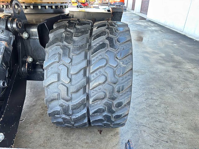 Caterpillar - 2014 - m313d - banden graafmachine - afbeelding 17 van  64