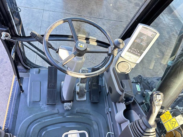 Caterpillar - 2014 - m313d - banden graafmachine - afbeelding 53 van  64