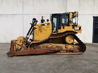Caterpillar - 2015 - d6t lgp - bulldozer - afbeelding 1 van  67