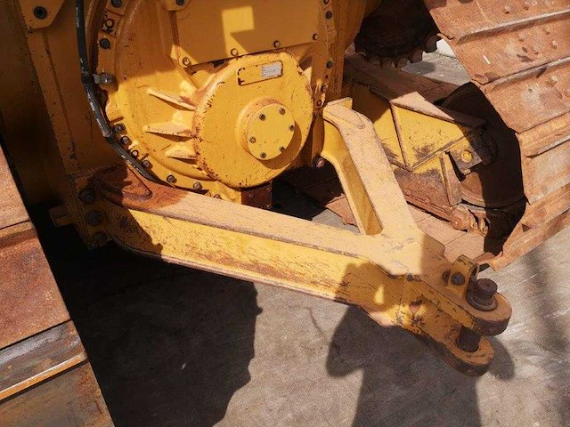 Caterpillar - 2015 - d6t lgp - bulldozer - afbeelding 12 van  29