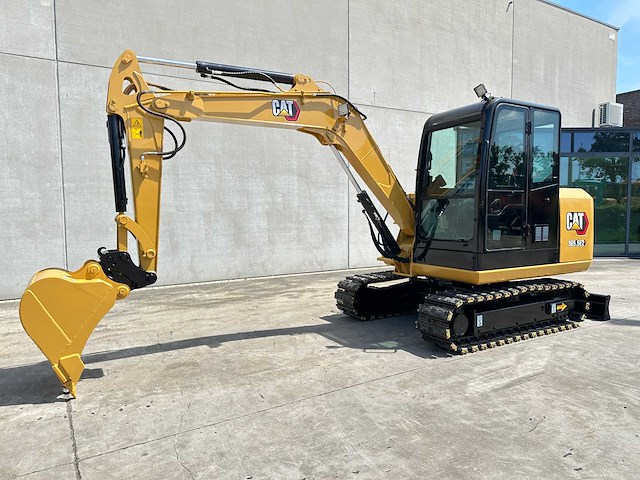 Caterpillar - 2017 - 305.5e2 - midigraafmachine - afbeelding 1 van  42