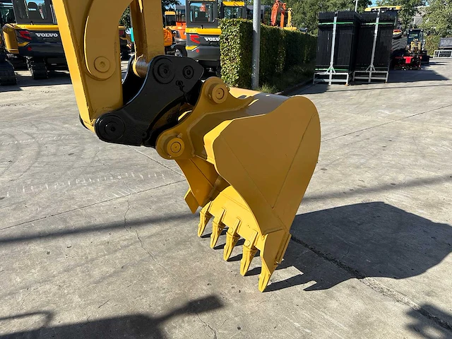 Caterpillar - 2017 - 305.5e2 - midigraafmachine - afbeelding 35 van  42