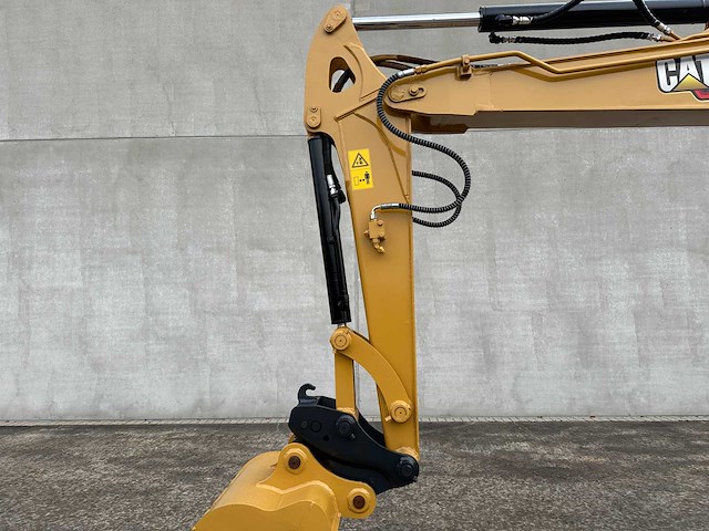 Caterpillar - 2017 - 305.5e2 - midigraafmachine - afbeelding 2 van  42
