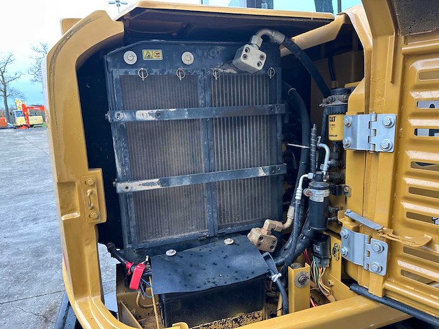 Caterpillar - 2017 - 305.5e2 - midigraafmachine - afbeelding 22 van  42