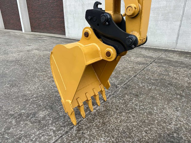 Caterpillar - 2017 - 305.5e2 - midigraafmachine - afbeelding 38 van  42