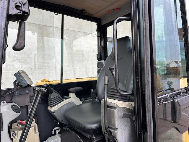 Caterpillar - 2017 - 305.5e2 - midigraafmachine - afbeelding 27 van  41