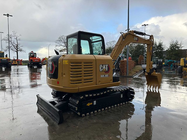 Caterpillar - 2017 - 305.5e2 - midigraafmachine - afbeelding 34 van  41