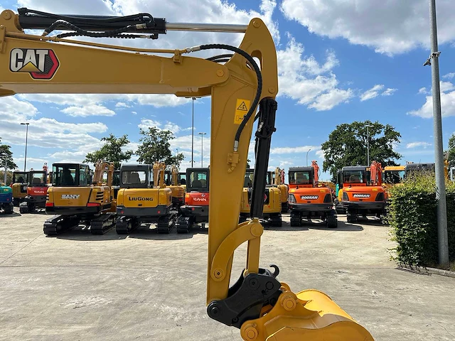 Caterpillar - 2018 - 305.5e2 - midigraafmachine - afbeelding 4 van  42