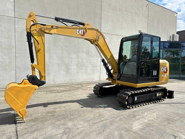 Caterpillar - 2018 - 305.5e2 - midigraafmachine - afbeelding 1 van  42