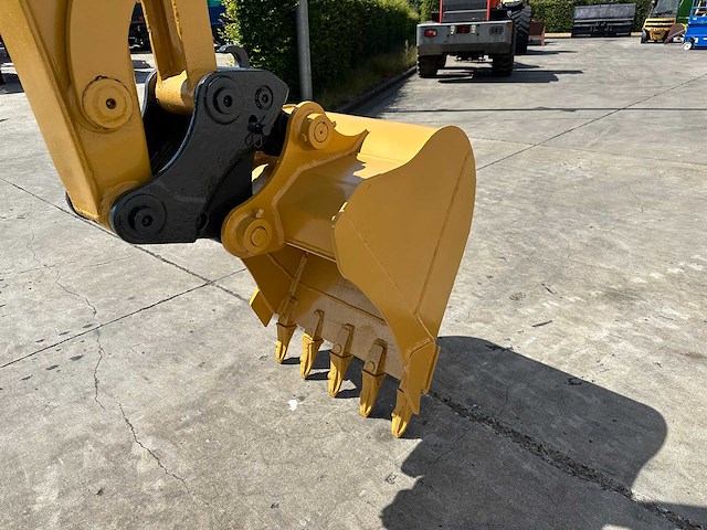 Caterpillar - 2018 - 305.5e2 - midigraafmachine - afbeelding 2 van  44