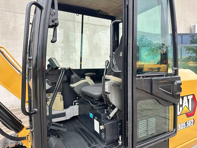 Caterpillar - 2018 - 305.5e2 - midigraafmachine - afbeelding 27 van  42