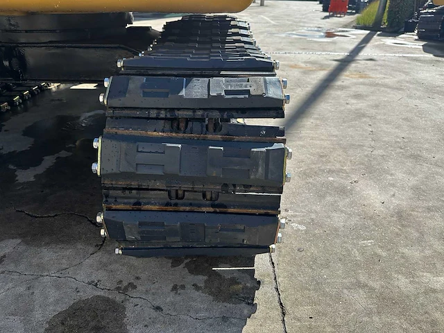 Caterpillar - 2022 - 305.5e2 - midigraafmachine - afbeelding 9 van  37