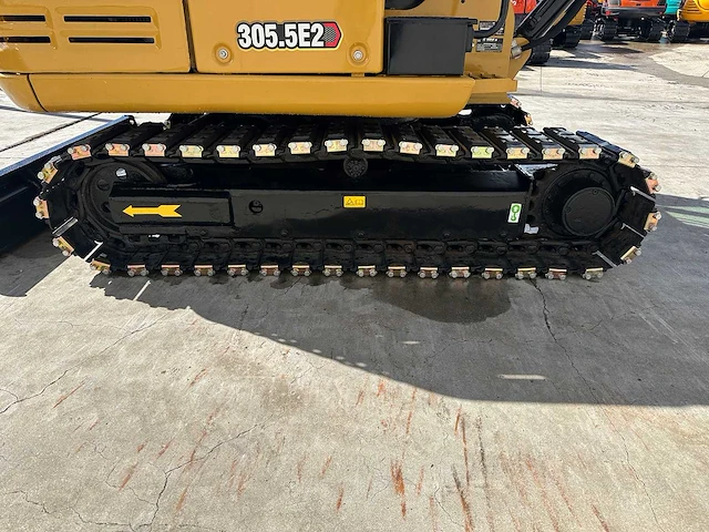 Caterpillar - 2022 - 305.5e2 - midigraafmachine - afbeelding 11 van  37