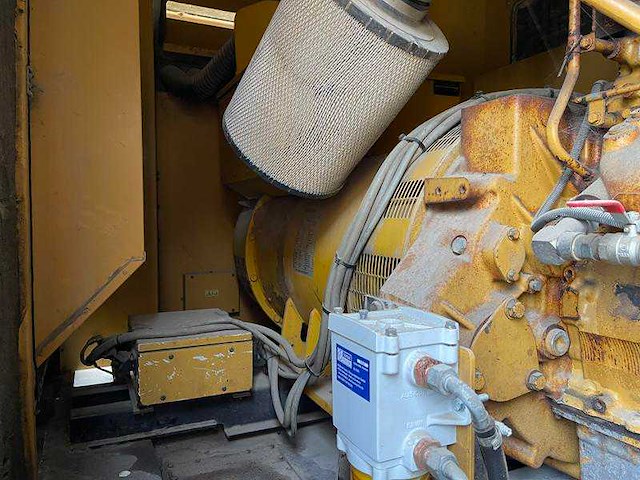 Caterpillar - c 18 - 700 - power generator - afbeelding 8 van  13