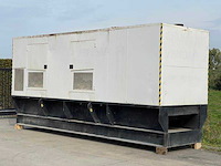 Caterpillar - c 18 - 700 - stroomgenerator - afbeelding 1 van  11