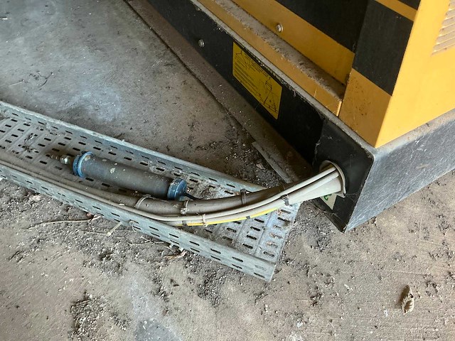 Caterpillar 3116 stroomgeneratorset - afbeelding 20 van  33