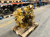 Caterpillar 320 c4.4 dieselmotor - afbeelding 1 van  8
