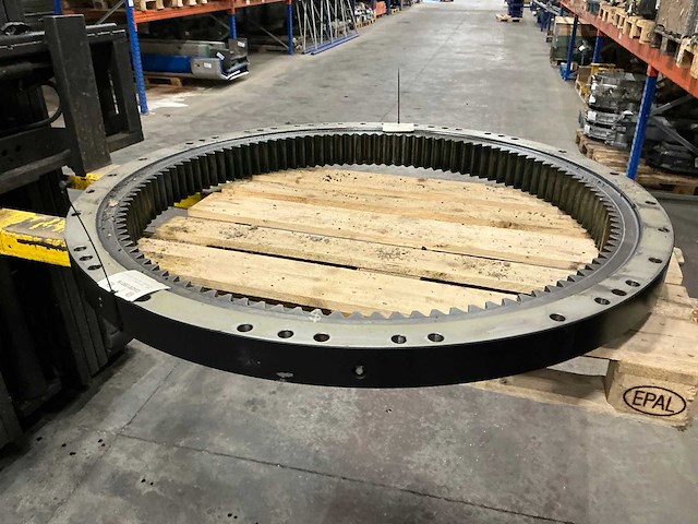 Caterpillar 320 gear bearing swing - afbeelding 2 van  3