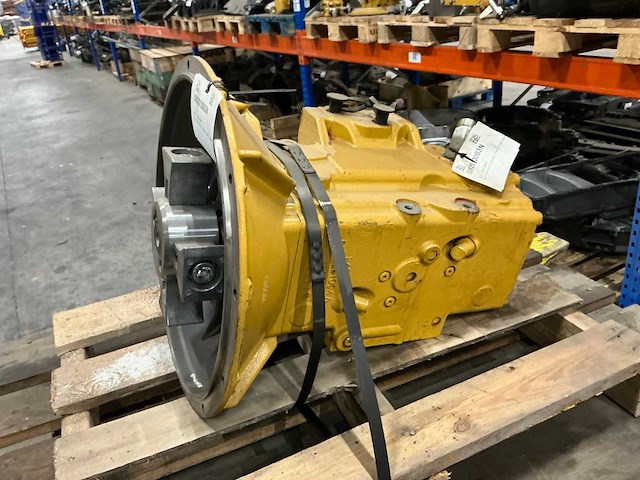 Caterpillar 320 hydraulische pomp - afbeelding 2 van  4