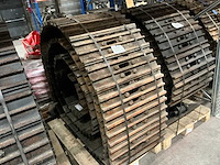 Caterpillar 325 track shoe - afbeelding 1 van  4