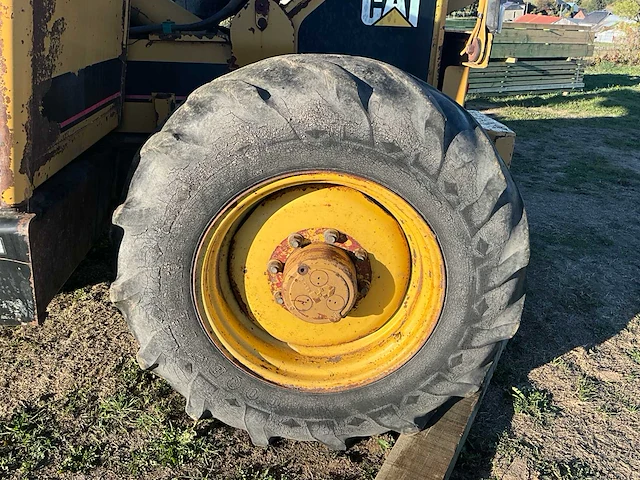 Caterpillar th 82 telescoop - afbeelding 21 van  39