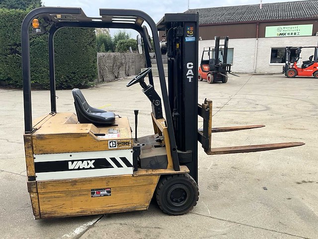 Caterpillar vorkheftruck 1500kg - afbeelding 14 van  18