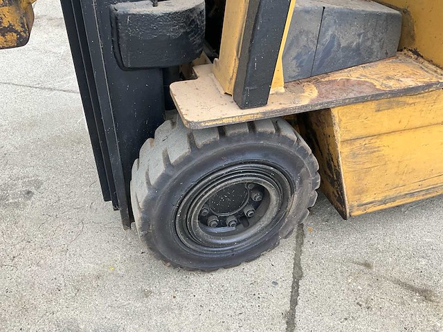 Caterpillar vorkheftruck 1500kg - afbeelding 18 van  18