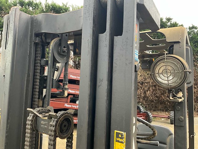 Caterpillar vorkheftruck 1500kg - afbeelding 3 van  11