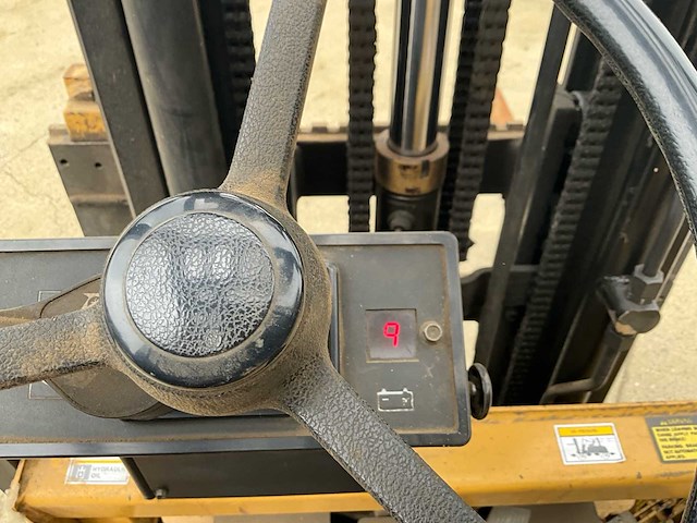 Caterpillar vorkheftruck 1500kg - afbeelding 4 van  11