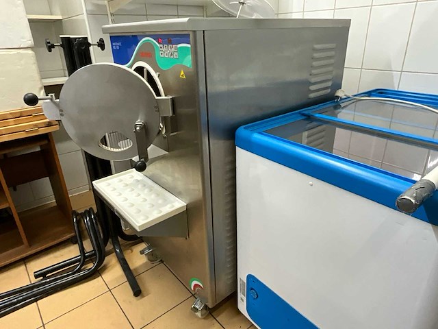 Cattabriga mantematic kel 100 ijsmachine - afbeelding 4 van  11