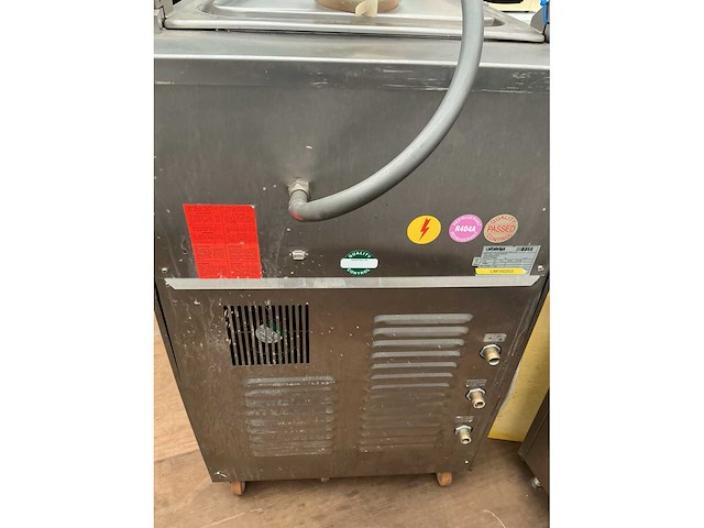 Cattabriga psk kel 125s pasteuriseer ijsmachine - afbeelding 6 van  9