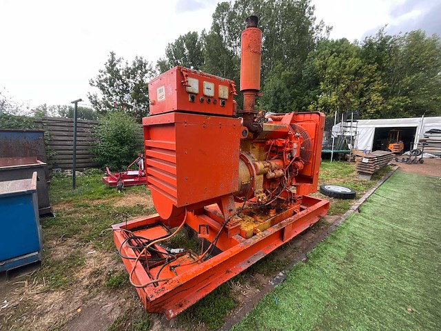 Catterpilar stroomgenerator - afbeelding 1 van  16